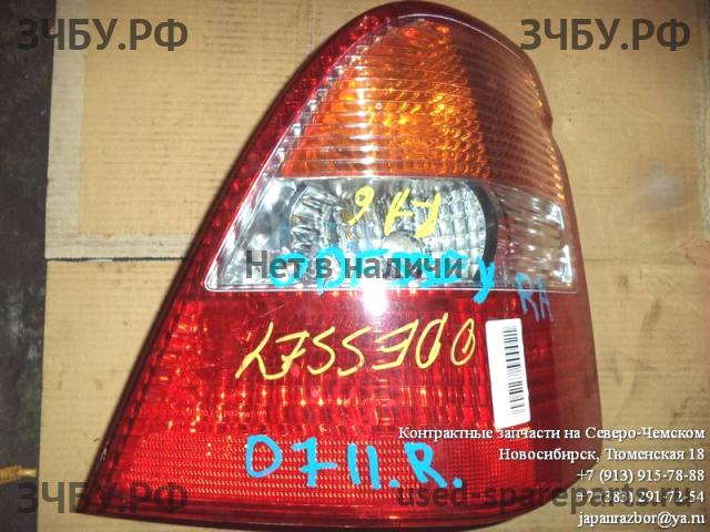 Honda Odyssey 2 Фонарь правый
