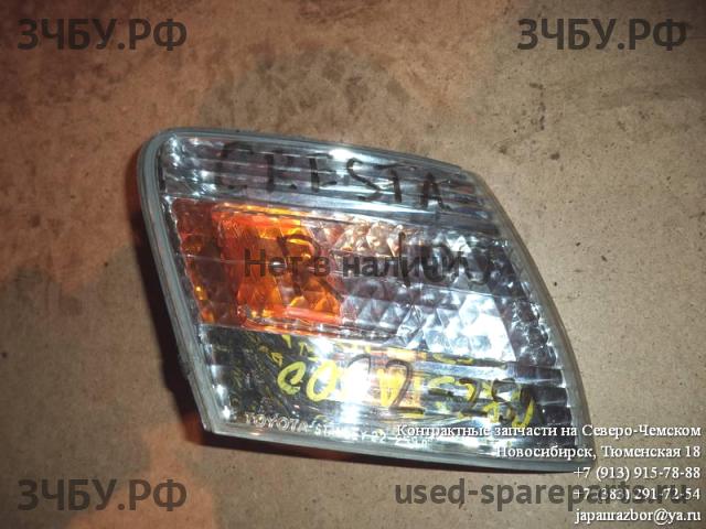 Toyota Cresta 5 (X100) Фонарь правый