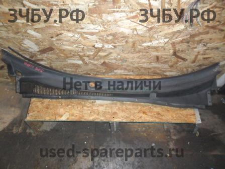 Subaru Legacy 4 (B13) Решетка стеклоочистителя (Дефлектор водостока)