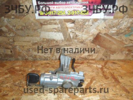 Daihatsu YRV Замок зажигания