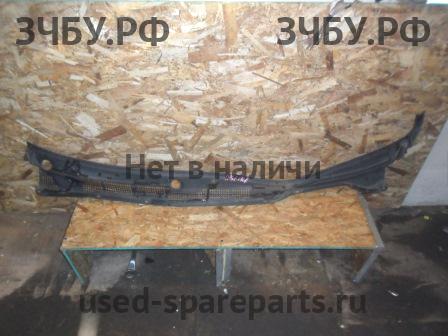 Honda Inspire 2 Решетка стеклоочистителя (Дефлектор водостока)