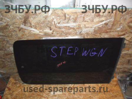 Honda StepWGN 1 Стекло двери задней левой