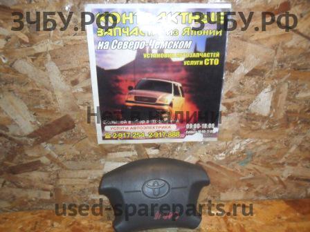 Toyota Carib Накладка звукового сигнала (в руле)