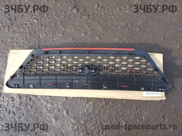 KIA Ceed 1 Решетка радиатора