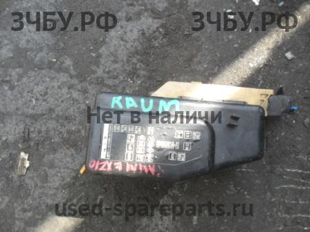 Toyota Raum 1 Блок предохранителей
