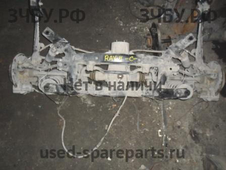 Toyota RAV 4 (3) Балка задняя поперечная
