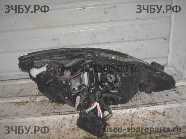Lexus IS (2) 250/350 Фара левая