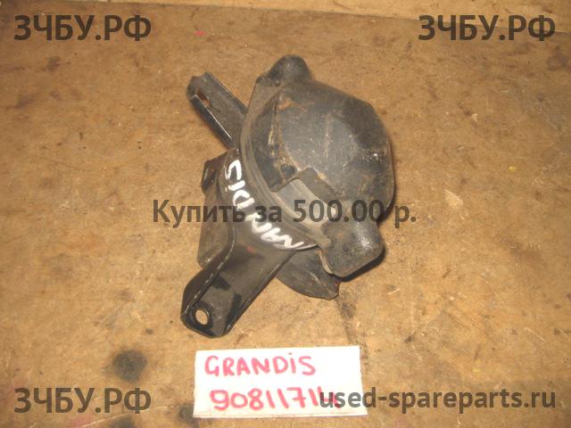 Mitsubishi Grandis (NA4W) Опора двигателя