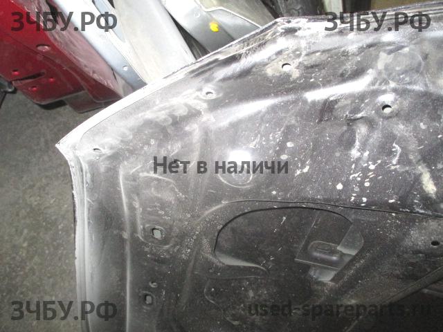 Toyota Corolla (E14 - E15) Капот