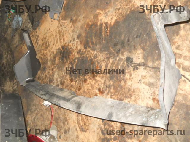 Mitsubishi Carisma (DA) 2000-> Воздухозаборник