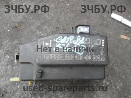 Toyota Corsa (L50) Блок предохранителей