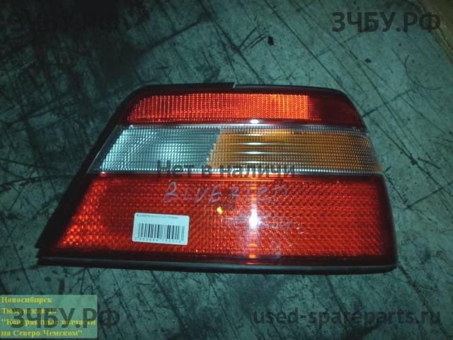 Nissan Bluebird (U14) Фонарь правый