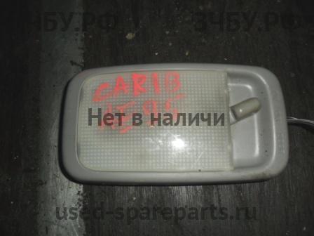 Toyota Carib Плафон салонный