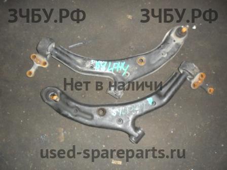 Nissan Bluebird Sylphy (G10) Рычаг передний левый