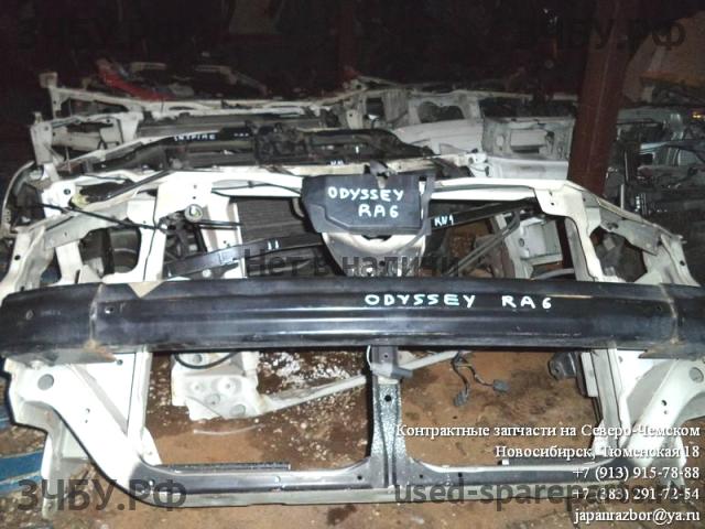 Honda Odyssey 2 Панель передняя (телевизор)