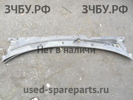 Nissan Sunny (B15) Решетка стеклоочистителя (Дефлектор водостока)