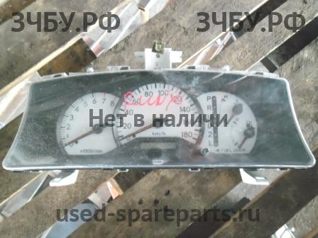 Toyota Corolla RunX Панель приборов