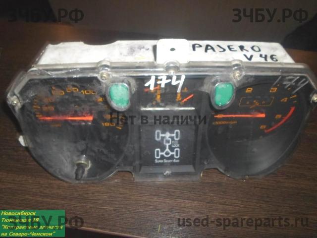 Mitsubishi Pajero/Montero 2 Панель приборов