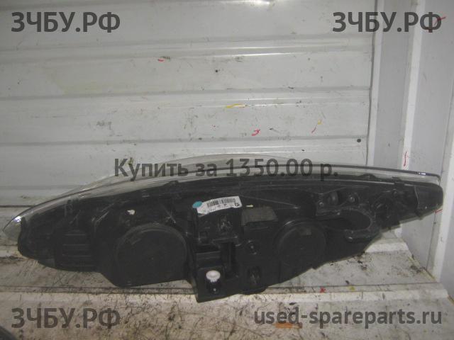 Peugeot 308 Фара правая