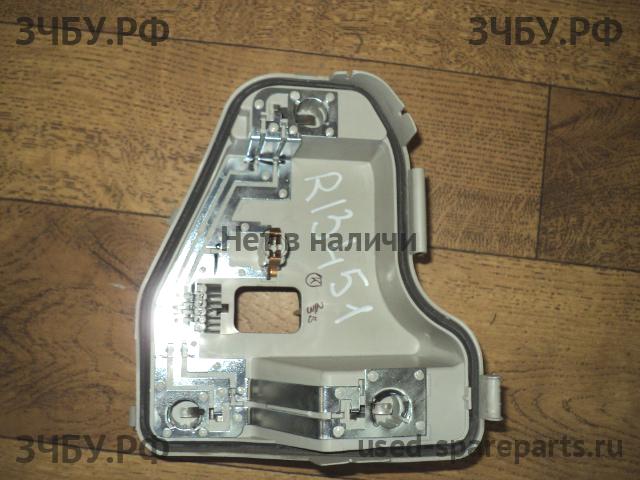 Volkswagen Polo 5 (Sedan) Фонарь левый
