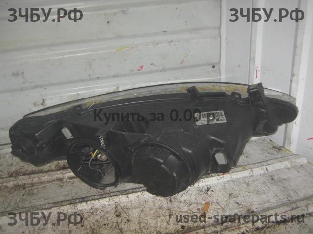 Peugeot 206 Фара левая