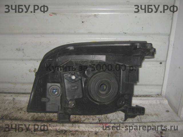 Nissan X-Trail 1 (T30) Фара правая