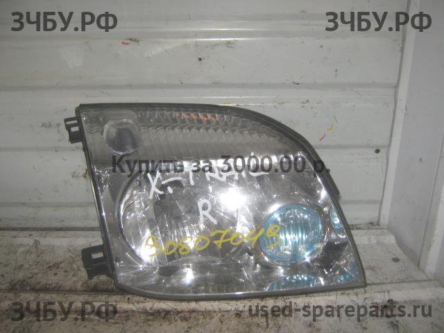Nissan X-Trail 1 (T30) Фара правая