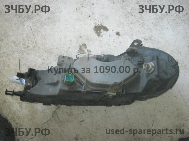 Ford Mondeo 2 Фара правая