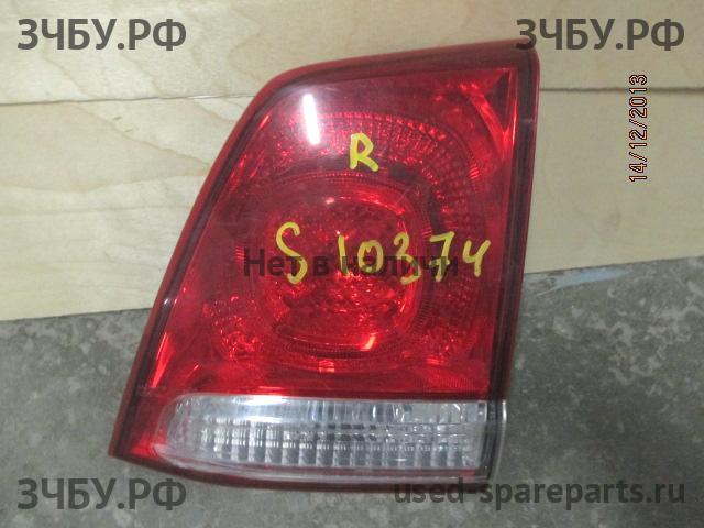 Toyota Land Cruiser 200 Фонарь правый