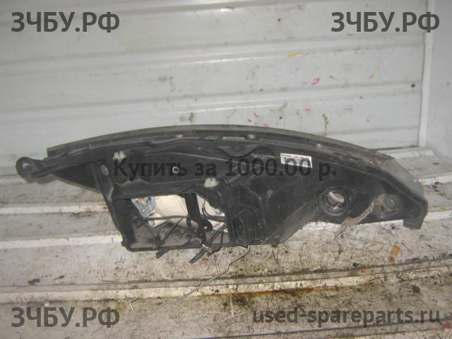 Ford Focus 1 Фара левая
