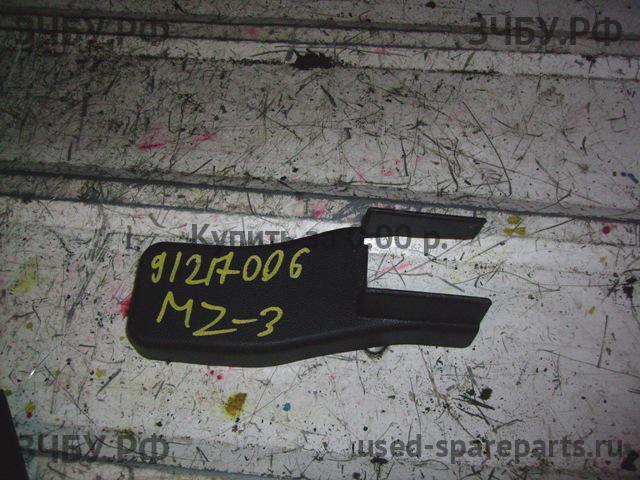 Mazda 3 [BK] Пластик салона