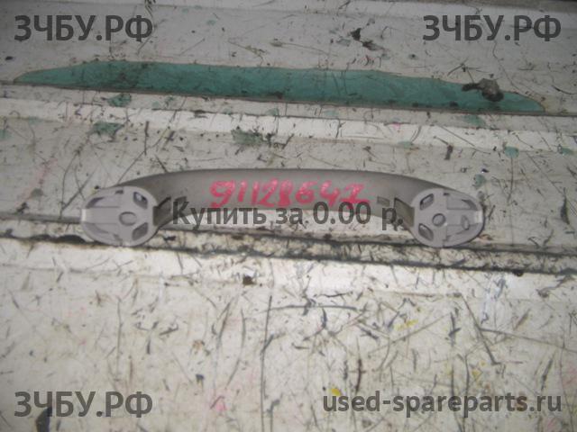 Mitsubishi L200 (3)[K6;K7] Ручка внутренняя потолочная