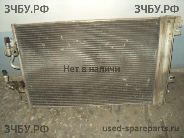 Opel Astra H Радиатор основной (охлаждение ДВС)