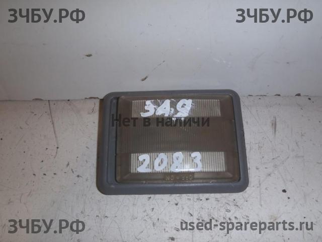 Mitsubishi Space Runner 1 Плафон салонный