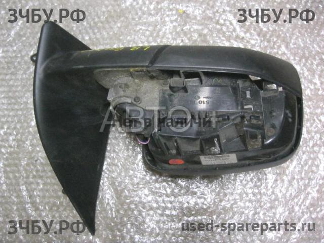 Land Rover Freelander 2 Зеркало правое электрическое