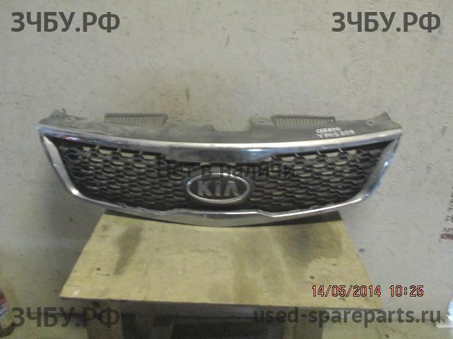 KIA Cerato 2 Решетка радиатора