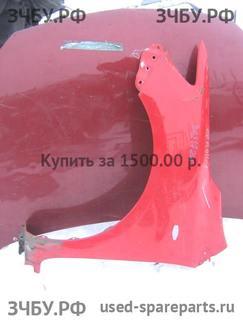 Toyota Corolla (E14 - E15) Крыло переднее левое
