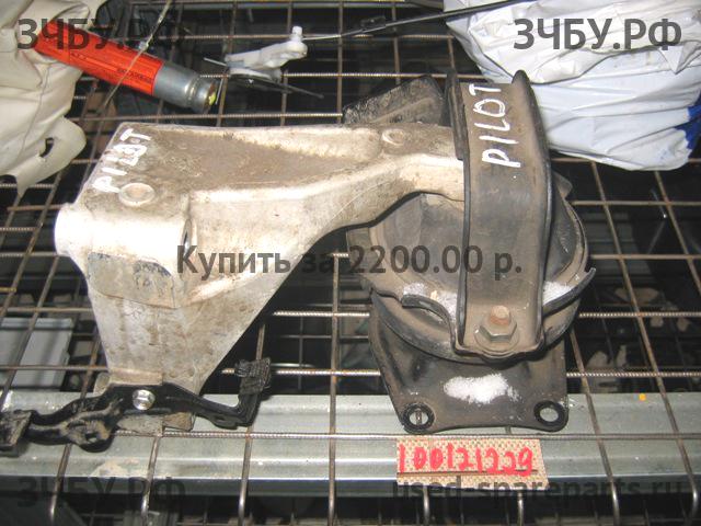 Honda Pilot (2) Опора двигателя