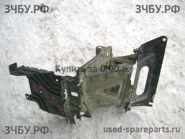 Honda Pilot (2) Корпус аккумулятора