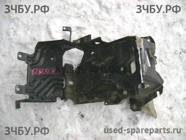 Honda Pilot (2) Корпус аккумулятора