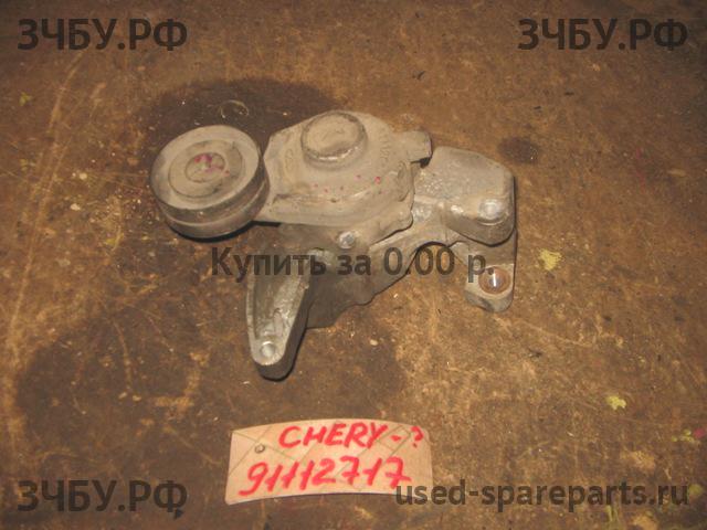 Chery Amulet (A15) Кронштейн ролика натяжения ремня