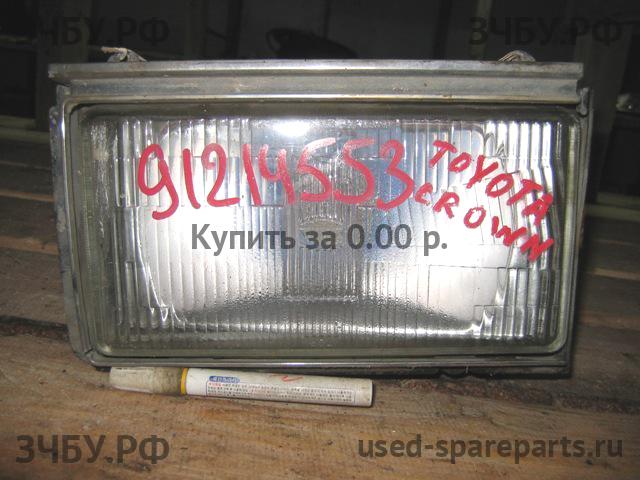 Toyota Crown (S130) Фара правая