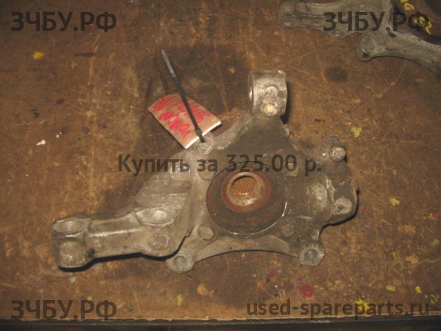 Chrysler Voyager/Caravan 4 Кулак поворотный передний правый (со ступицей)