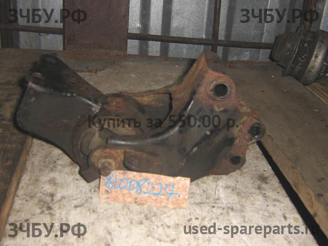 Mazda 626 [GE] Опора двигателя