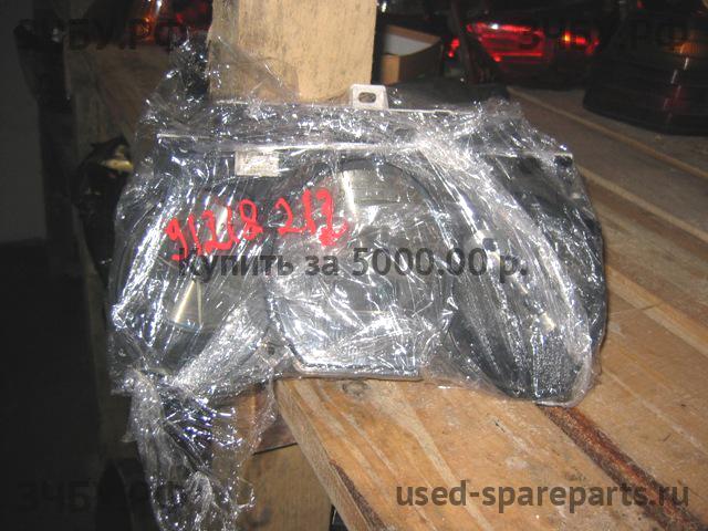 Lexus GS (3) 300/400/430 Панель приборов