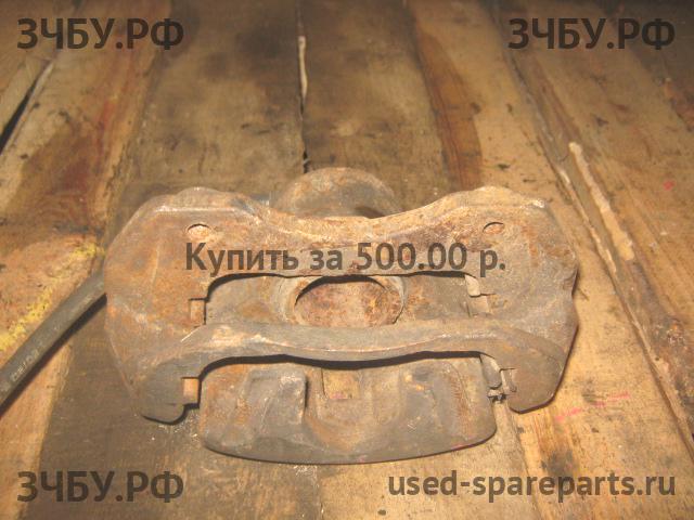 Mitsubishi Lancer 9 [CS/Classic] Суппорт передний левый (в сборе со скобой)