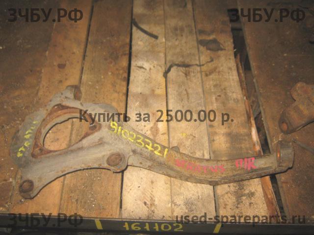 Dodge Stratus 2 Кулак поворотный передний правый (со ступицей)