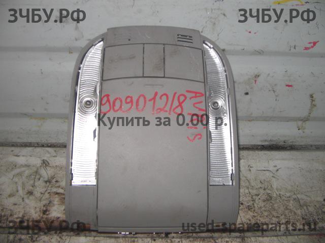 Toyota Auris 1 (E150) Плафон салонный