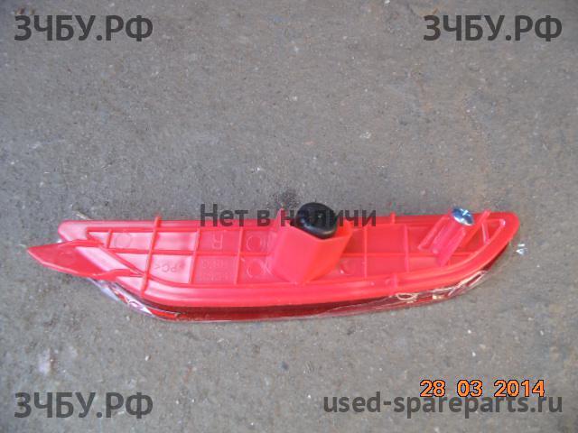 KIA Rio 3 Отражатель в бампер правый