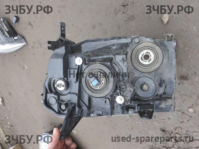 Honda Pilot (2) Фара правая